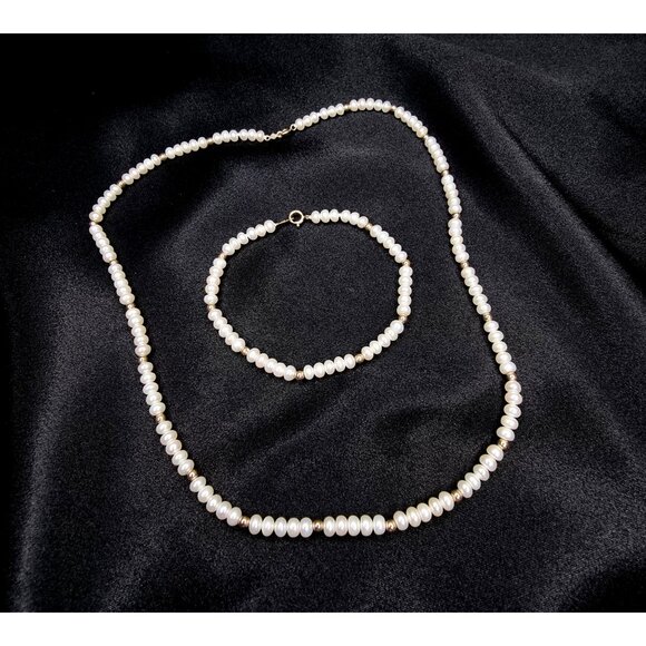 Vintage Late 90s 10K Gold Freshwater Pearl Necklace & Bracelet Set - Picture 4 of 6